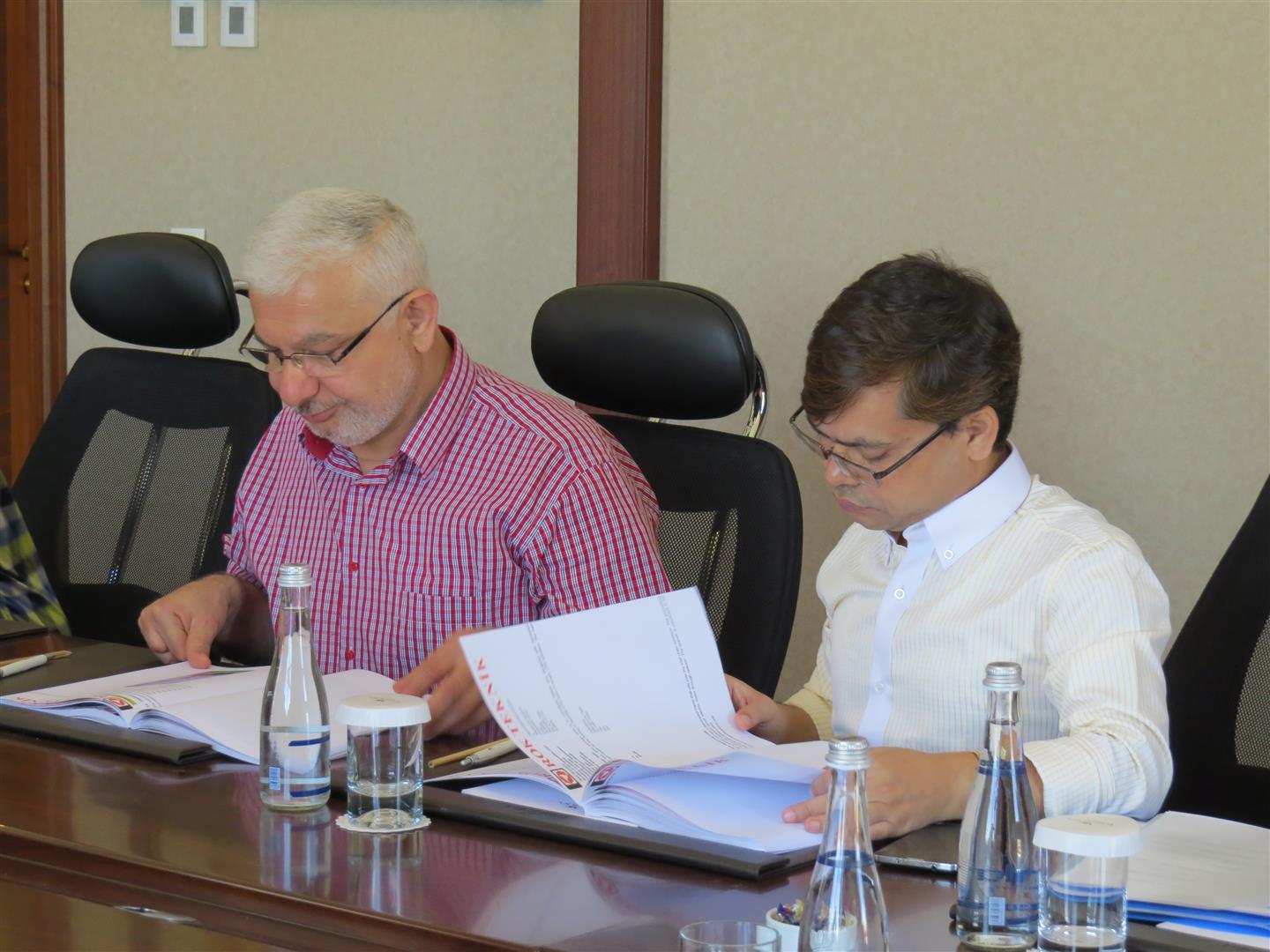 Signing Ceremony Index Group and Rok Teknik Mr. Refik Oklu and Mr. Shafiullah Al Munir