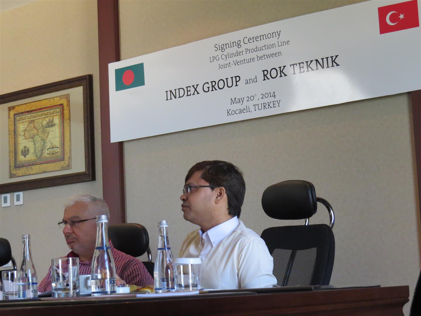 Signing Ceremony Index Group and Rok Teknik Mr. Shafiullah Al Munir